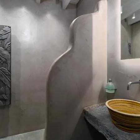 Kouneli - Outstanding Luxury In *